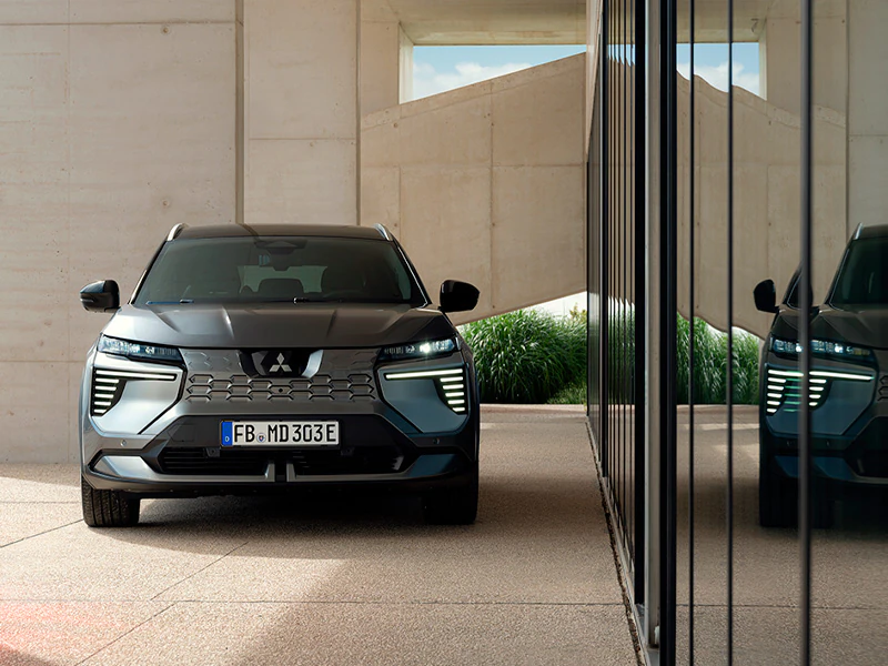 frente novo mitsubishi eclipse cross ev